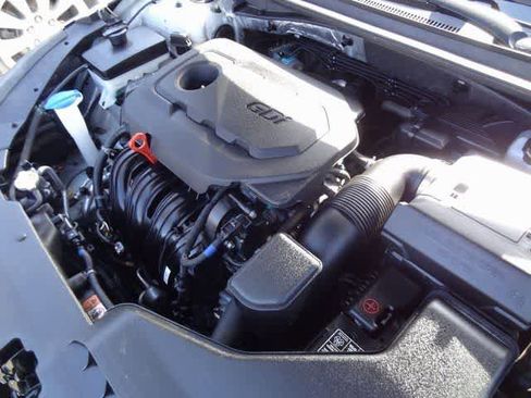 Used 2018 Hyundai Sonata Limited image 47