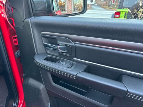 Used 2022 RAM 1500 Classic Warlock w/ Electronics Group image 11