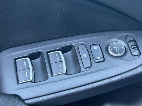 Used 2020 Honda Accord LX image 13