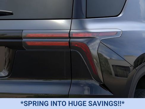 New 2026 Chevrolet Traverse LT image 11