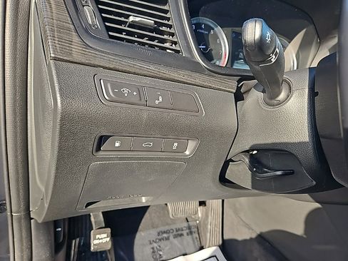 Used 2018 Hyundai Sonata Limited image 27