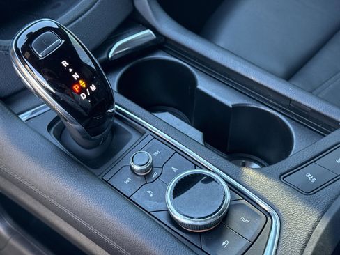 Used 2021 Cadillac XT6 Sport w/ LPO, ONYX Package image 22