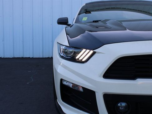 Used 2017 Ford Mustang GT Premium w/ GT Performance Package RWD image 6