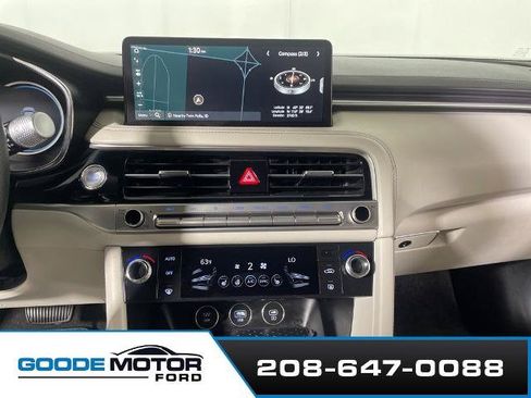 Used 2024 Genesis G70 2.5T AWD/4WD image 15