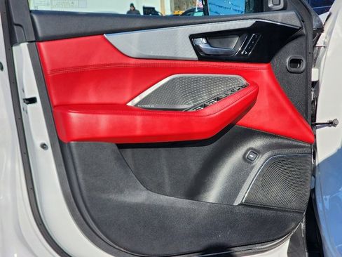 Used 2024 Acura MDX A-Spec image 19