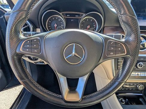 Used 2019 Mercedes-Benz GLA 250 GLA 250 image 26