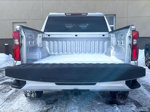 Used 2021 Chevrolet Silverado 1500 Custom image 30