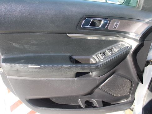 Used 2018 Ford Explorer 4WD Police Interceptor image 11