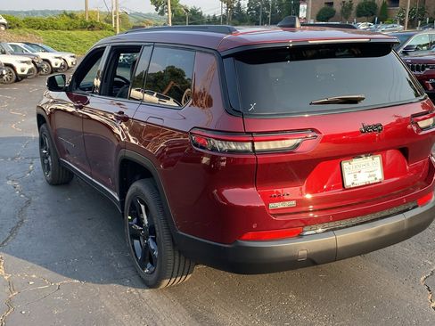 New 2025 Jeep Grand Cherokee L Altitude image 26