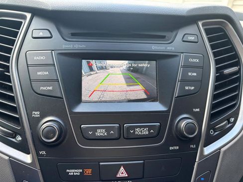 Used 2013 Hyundai Santa Fe Sport image 16