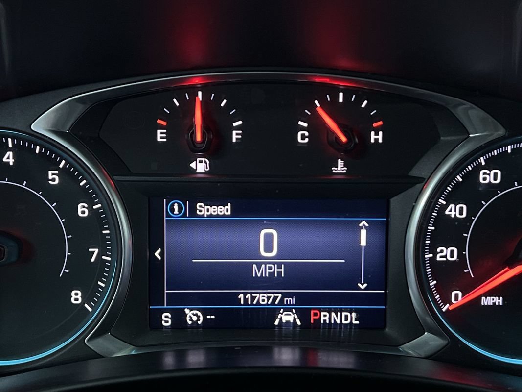 Used 2021 Chevrolet Equinox LT AWD/4WD image 16