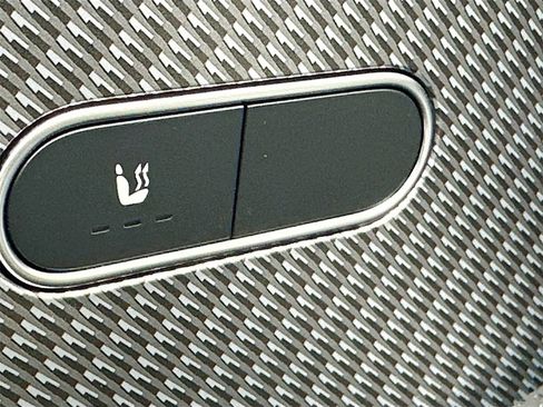 Certified 2025 Mercedes-Benz CLA 250 image 21