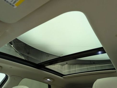 Certified 2023 Cadillac XT5 Premium Luxury w/ LPO, Floor Liner Package FWD image 19