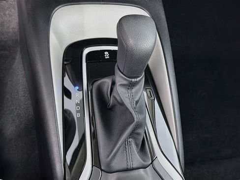 New 2026 Toyota Corolla LE FWD image 19