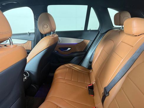 Used 2020 Mercedes-Benz GLC 300 4MATIC image 24