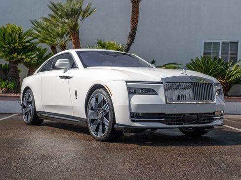 Used 2025 Rolls-Royce Spectre w/ Spectre Launch Package AWD/4WD image 20