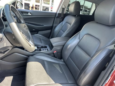 Used 2019 Hyundai Tucson Limited w/ Cargo Package FWD image 11