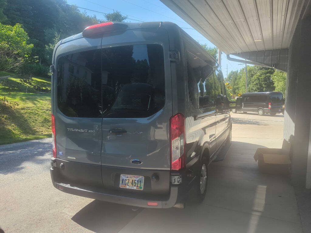 Used 2023 Ford Transit 350 XLT RWD image 5