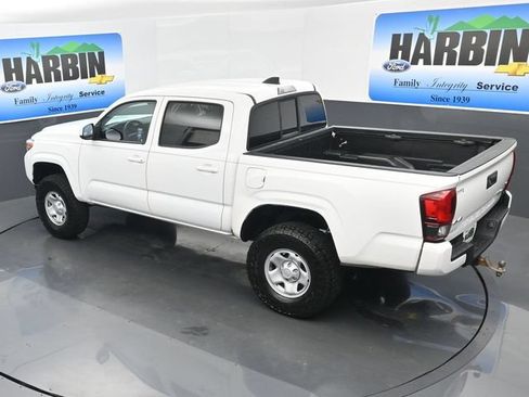 Used 2020 Toyota Tacoma SR AWD/4WD image 23