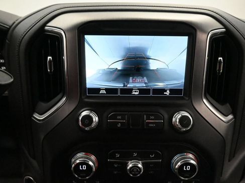 Used 2021 GMC Sierra 1500 Denali w/ Driver Alert Package II AWD/4WD image 17