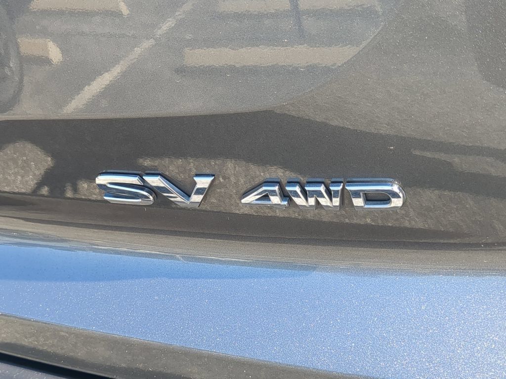 Used 2024 Nissan Pathfinder SV AWD/4WD image 10