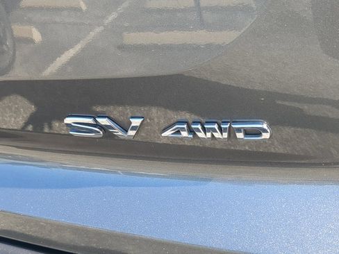 Used 2024 Nissan Pathfinder SV AWD/4WD image 10