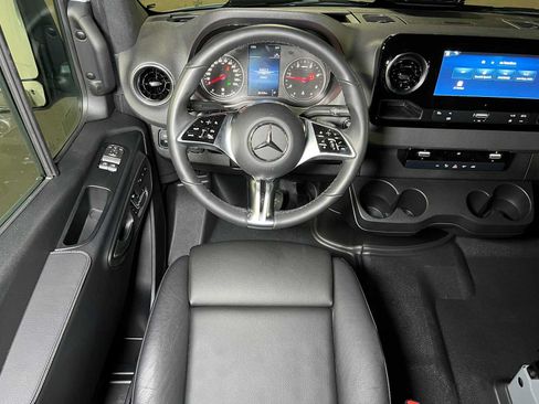 Used 2026 Mercedes-Benz Sprinter 2500 image 44