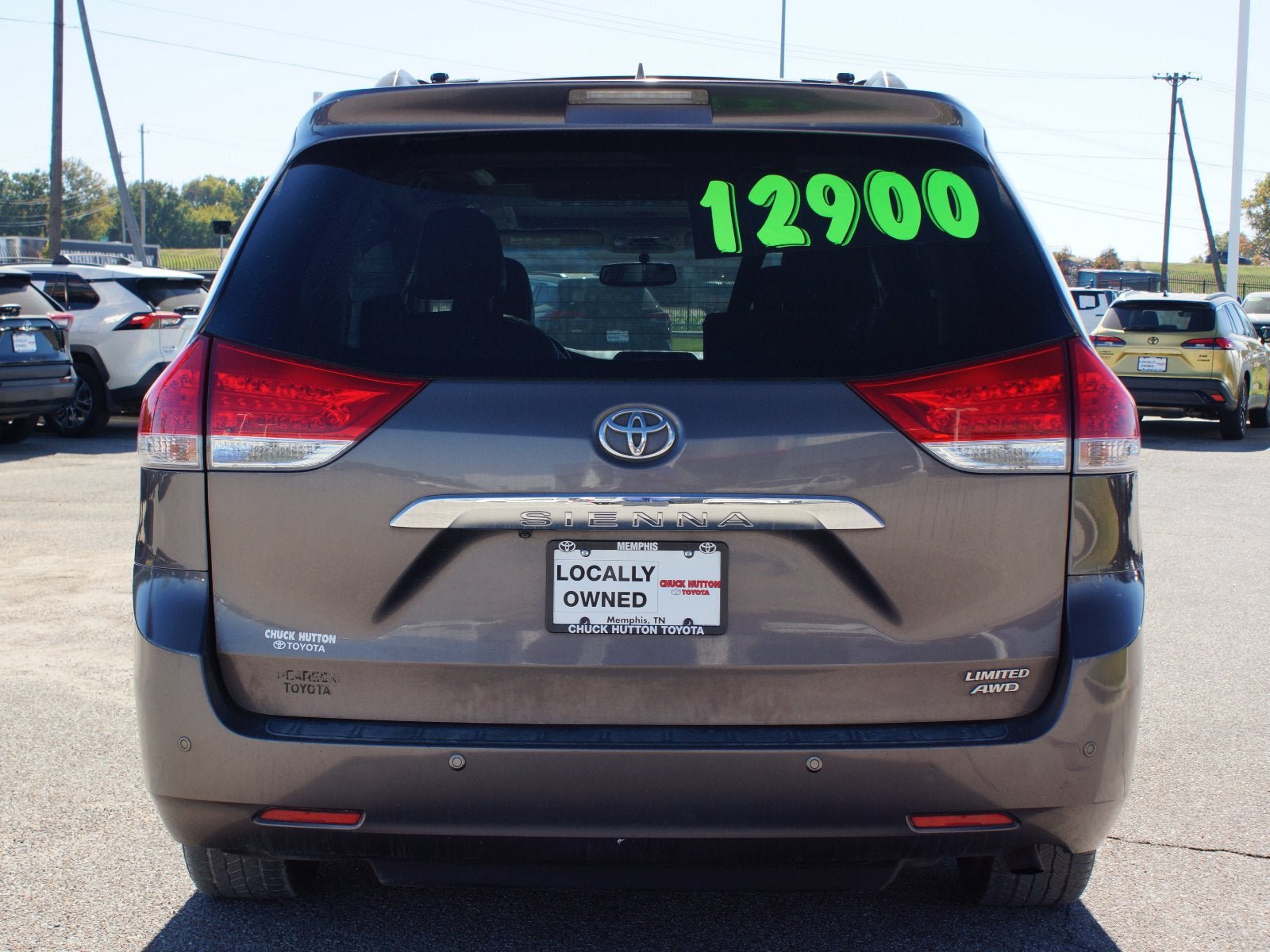 Used 2013 Toyota Sienna Limited w/ Premium Pkg AWD/4WD image 3