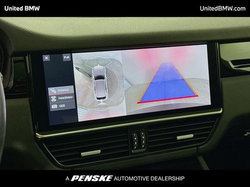Used 2020 Porsche Cayenne image 9