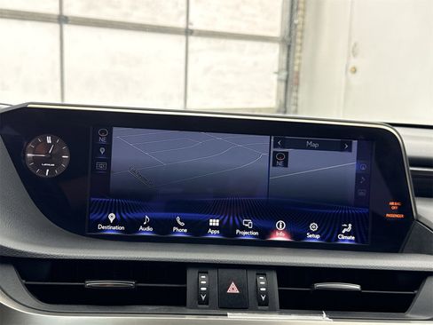 Used 2019 Lexus ES 350 Luxury image 25