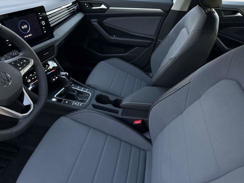 New 2026 Volkswagen Jetta SE image 21