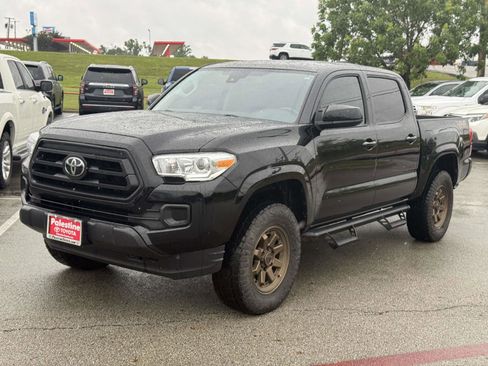 Used 2023 Toyota Tacoma SR AWD/4WD image 4