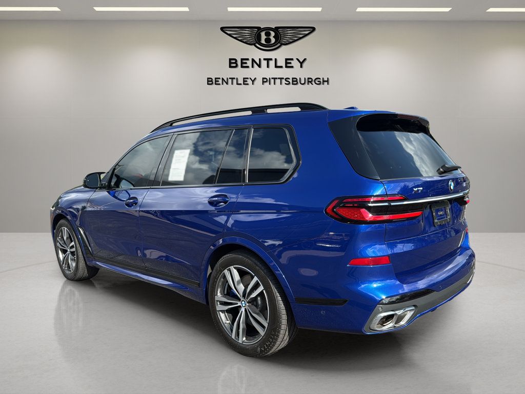 Used 2026 BMW X7 M60i AWD/4WD image 7