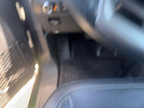 Used 2025 Ford Bronco Badlands AWD/4WD image 8