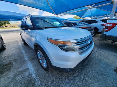 Used 2014 Ford Explorer XLT w/ Equipment Group 202A