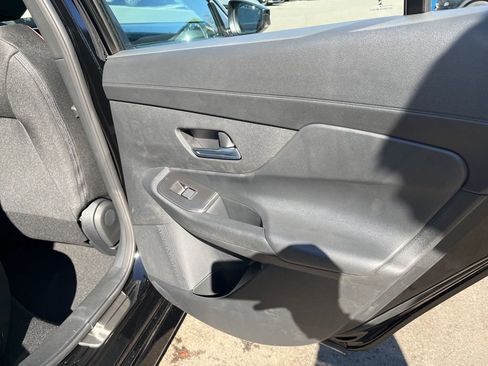 New 2026 Nissan Sentra SR w/ Floor Mat Package FWD image 26