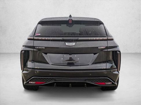 Used 2026 Cadillac Lyriq V image 6