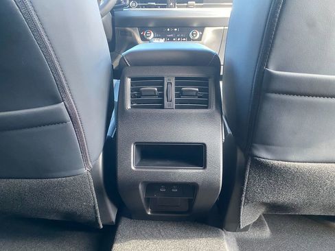 New 2026 Mitsubishi Outlander AWD image 27