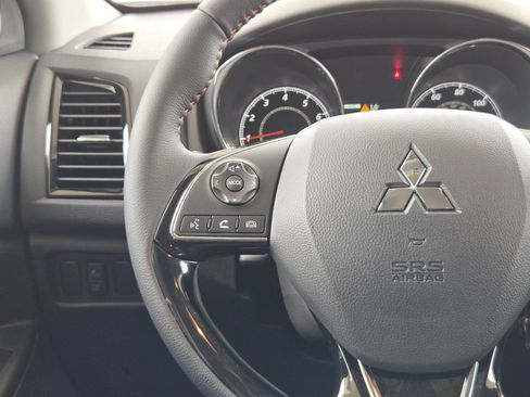 New 2026 Mitsubishi Outlander Sport LE AWD/4WD image 19