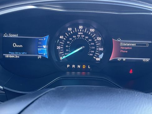 Used 2020 Ford Fusion SE image 9