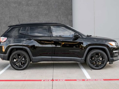 Used 2019 Jeep Compass Altitude image 7