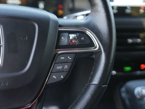 Used 2023 Lincoln Nautilus FWD w/ Premium Package image 23