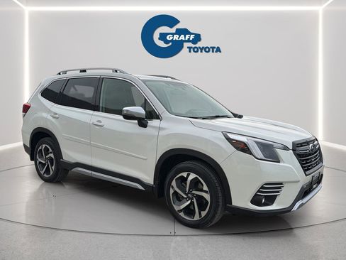 Used 2022 Subaru Forester Touring image 18