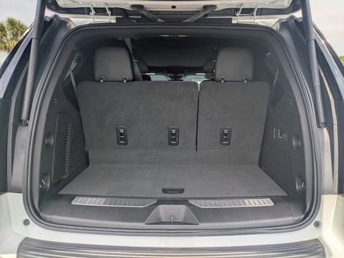 Used 2024 Chevrolet Tahoe RST w/ Luxury Package RWD image 17