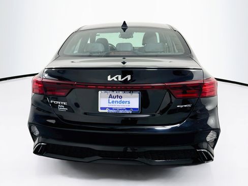 Used 2023 Kia Forte GT-Line w/ GT-Line Premium Package image 6