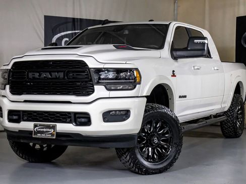 Used 2023 RAM 2500 Limited w/ Night Edition image 5