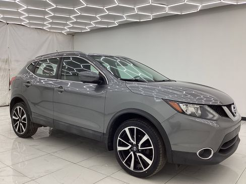 Used 2018 Nissan Rogue Sport SL image 7