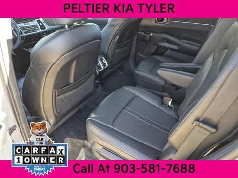 Certified 2023 Kia Sorento EX w/ Panoramic Sunroof Package image 26