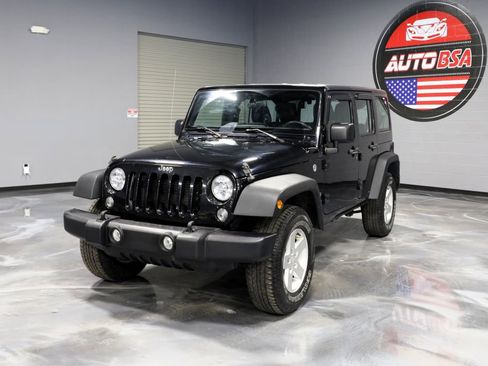 Used 2018 Jeep Wrangler Unlimited Sport image 3