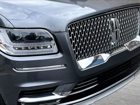 Used 2021 Lincoln Navigator Reserve RWD image 30
